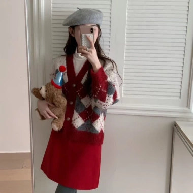 Áo Len Dày Dệt Kim Cao Cấp Phong Cách Châu Âu Màu Sắc Tương Phản - Thời Trang Nữ 7 Áo Len Dày Dệt Kim Cao Cấp Phong Cách Châu Âu Màu Sắc Tương Phản - Thời Trang Nữ 7