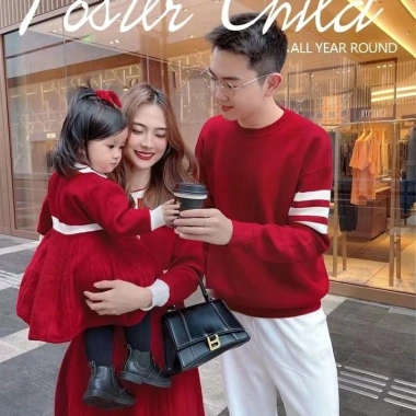 Áo Len Dệt Kim Đỏ Lễ Hội Gia Đình - Set Cha Mẹ Con 3-4 Người Giá 328.378₫