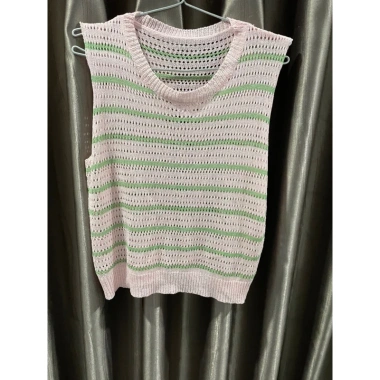 Áo len gile thanh lịch size S-M vừa vặn, giảm giá 250k - Giá gốc 310k