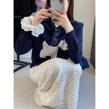 Áo Len Jacquard Con Chó Con Chui Đầu Nữ Thu Đông Dài Tay Retro Xanh Hải Quân Cổ Tròn Giá ưu đãi 152.420