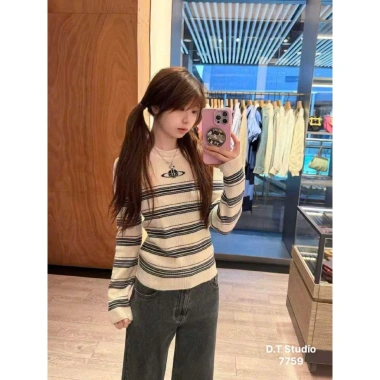 Áo Len Kẻ Dệt Kim Tay Dài Freesize Giá 313k Giảm Giá - Hàng QCCC Áo Len Kẻ Dệt Kim Tay Dài Freesize Giá 313k Giảm Giá - Hàng QCCC