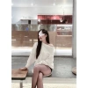 Áo len lông thỏ lệch vai dáng tiểu thư sang chảnh - SAMOSA LALASTUDIO giá ưu đãi 384.800đ 2