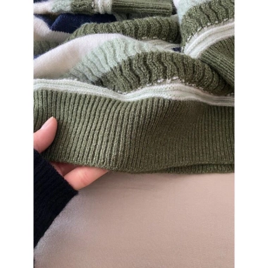 Áo len mùa đông unisex KUNKUN SP201 form rộng kẻ sọc trẻ trung năng động 179k 8