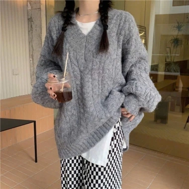 Áo len nữ cổ V tay bồng basic 2 lớp dày dặn, dài form rộng, nhiều màu hottrend NGO MINH SP55 - Giá chỉ 179k 2