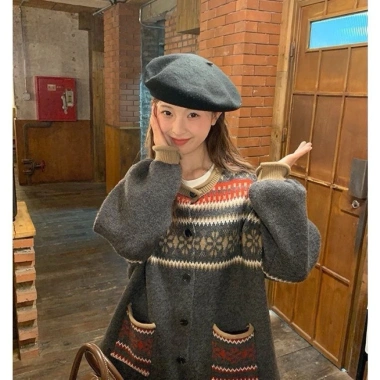 Áo len nữ Hàn Quốc mùa thu đông jacquard dày dặn, dáng rộng in hoa - giảm giá 280k 2