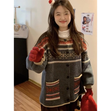 Áo len nữ Hàn Quốc mùa thu đông jacquard dày dặn, dáng rộng in hoa - giảm giá 280k 3