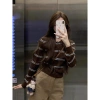 Áo Len Polo Nữ Kẻ Nâu Basic - Giá 216.000₫ (Giảm 19%) – Thoáng Mát, Đa Dụng