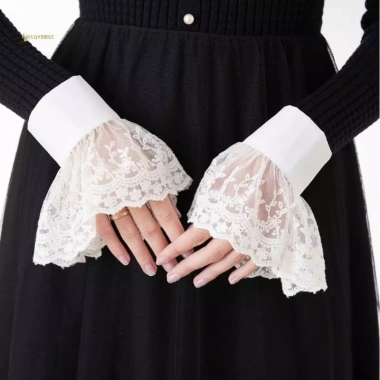 Áo len ren trắng cô dâu Halloween Cosplay – Giá 99.330₫ giảm 18%