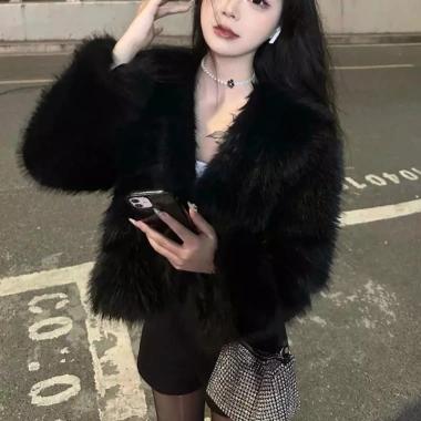 Áo lông thú ngắn giả lông cáo phong cách influencer Hàn Quốc cho mùa thu đông - Giá 273.024 VND 3