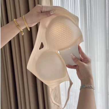 Áo Lót Nữ Đệm Dày Su Đúc Không Gọng, Dây Lưng Mảnh, Thoáng Mát, Không Lộ Viền D01 9