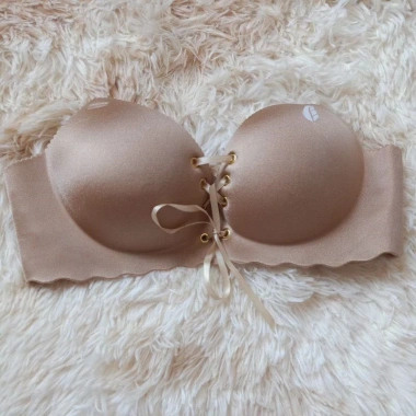 Áo Lót Nữ FREESHIP Cao Cấp Đúc Su Không Gọng, Chống Chảy Xệ, Dây Thắt Sexy Mã C03 - 70.000 VND 10
