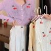Áo lưới cổ V khuy dài tay thêu Cherry – Siêu nhẹ, thời trang, chỉ 172.500₫ 6