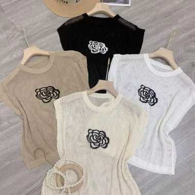 Áo lưới sát nách cổ tròn thêu hoa QC mẫu thời trang trẻ trung, thoáng mát, dễ phối đồ, giá 110.400đ 2