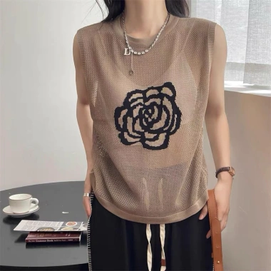 Áo lưới sát nách cổ tròn thêu hoa QC mẫu thời trang trẻ trung, thoáng mát, dễ phối đồ, giá 110.400đ 10