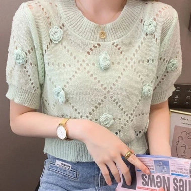 Áo Montoghi Cổ Tròn Croptop Trám Hoa Nữ Đẹp Giá Gốc 178k Giảm còn 138k
