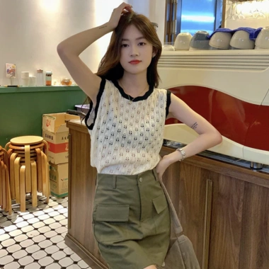 Áo Montoghi Đan Thỏ Sát Nách Viền Bèo Sóng Xinh Xắn Giá 113.600 VND Giảm Giá 7