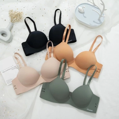 Áo ngực su cao cấp không gọng không đường may C036, chống chảy xệ, quyến dũ, 90.000đ 4