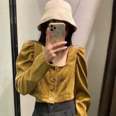 Áo nhung tăm khuy tay croptop nữ, nhẹ thoáng, giảm giá 103.500đ, trẻ trung