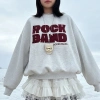 Áo Nỉ Sweater Nữ Boxy Thêu ROCK BAND Unisex Ulzzang Hàn Quốc, 3 màu dễ phối, giá 119k 7