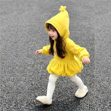 Áo nỉ trẻ em Hàn Quốc có mũ lông cừu Áo Bud Tops mùa đông bé gái ngôi sao 3D 3