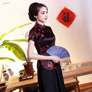 Áo nữ phong cách Trung Quốc cổ đứng nút đĩa tay ngắn họa tiết in độc đáo - Giá 276.462 VND 2