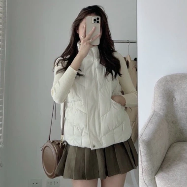Áo phao gile nữ Quảng Châu mã khóa sườn, túi ngang, 3 màu cao cấp - 106.529đ