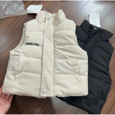 Áo phao gile siêu nhẹ thêu chữ cho bé trai và bé gái – 2 màu Đen Be, size 10‑35kg, 119k 2
