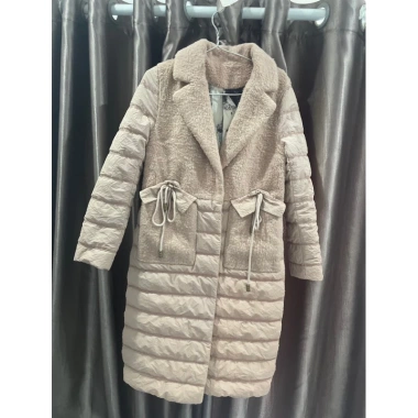 Áo phao lông qccc size M màu hồng nude - Siêu ấm, giảm giá 19% chỉ 335.000 VND