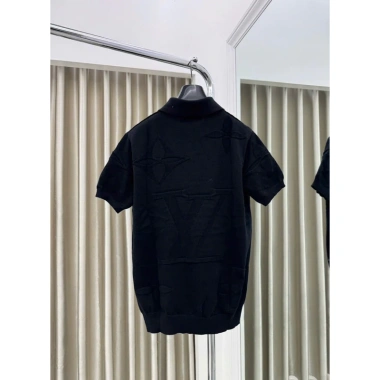 Áo Phông Đen Vân In Logo Tinh Tế Monogram - Hàng Cao Cấp, Giá Ưu Đãi 750k 2