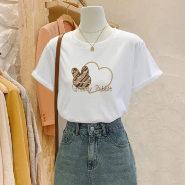 Áo phông nữ form vừa cotton 100% mềm mịn, thoáng mát, trắng, in đa dạng - Giao hàng 24h - 69.000₫ 2
