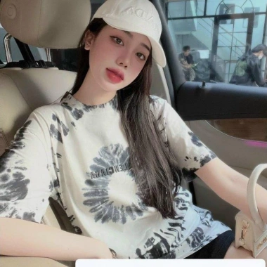 Áo phông pull loang Baiee chất liệu mềm mại, thiết kế trẻ trung, giảm giá chỉ 110.400 VND