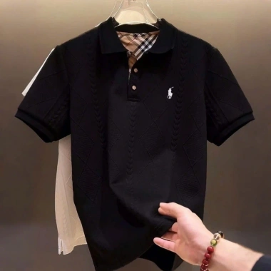 Áo polo nam ABEU cotton xốp mềm mịn, thoáng mát, co giãn tốt, trẻ trung - 122.700₫ 7 Áo polo nam ABEU cotton xốp mềm mịn, thoáng mát, co giãn tốt, trẻ trung - 122.700₫ 7