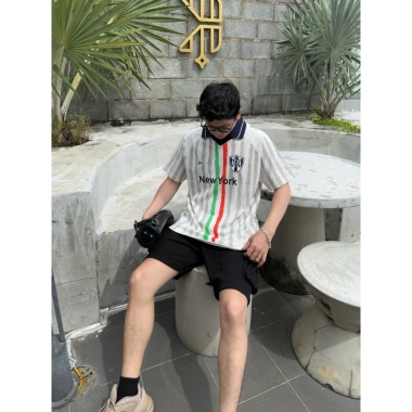 Áo Polo New Era CHINHHANG Jersey Sọc NY – Thời Trang Nam Giá ưu đãi 550.000₫ 4 Áo Polo New Era CHINHHANG Jersey Sọc NY – Thời Trang Nam Giá ưu đãi 550.000₫ 4