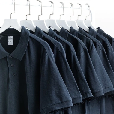 Áo polo sơ mi xanh navy cotton ve tay ngắn nam nữ - mùa hè giảm giá 153.964₫ 5 Áo polo sơ mi xanh navy cotton ve tay ngắn nam nữ - mùa hè giảm giá 153.964₫ 5