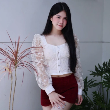 Áo Ren IVY Tay Phồng Cổ Vuông Ôm Body - Giảm Giá Đến 339k | Melanie Mira