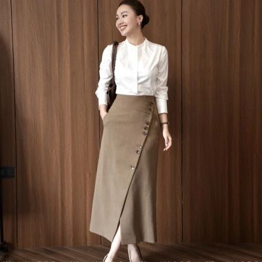 Áo sơ mi cổ leo HAGOO thanh lịch công sở - Giá chỉ 700.000đ, giảm 147.000đ