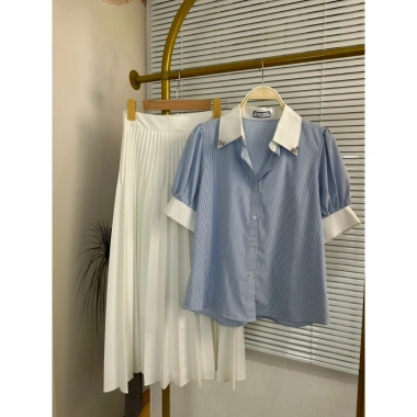 Áo sơ mi công sở cộc tay HINSTORE nữ kẻ ngắn tay, cổ trắng đính tag hoa, 195k 5