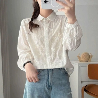 Áo sơ mi dài tay nữ cổ sen vân nổi - Thiết kế đẹp, giá chỉ 320.000 VND