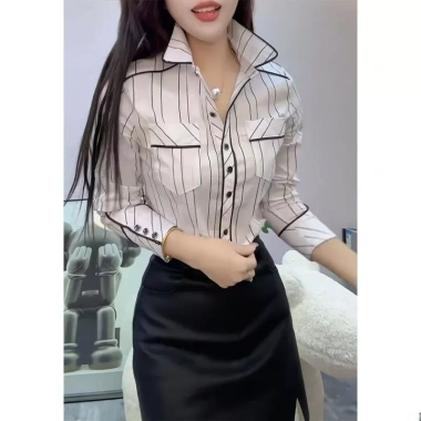 Áo sơ mi dài tay sọc dọc cổ Polo - Giá 225.720₫, giảm tới 18% - Thời trang lịch lãm