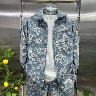 Áo sơ mi Jacquard ba chiều và bộ đồ thể thao mùa thu - Giá ưu đãi 277,068 VND 13 Áo sơ mi Jacquard ba chiều và bộ đồ thể thao mùa thu - Giá ưu đãi 277,068 VND 13