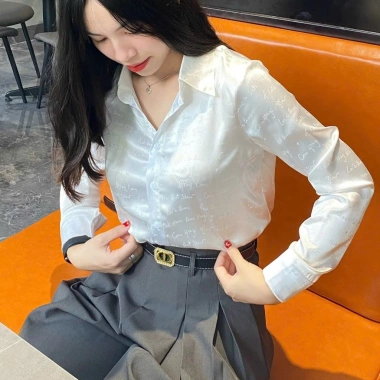 Áo sơ mi lụa trắng dài tay OXATYL M37 - Chữ in chìm thanh lịch, giảm giá 265.000 VND, giá gốc 325.950 VND