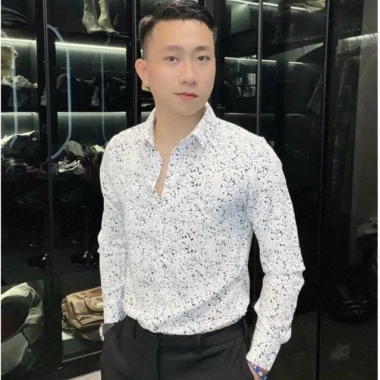 Áo sơ mi nam dài tay chất lụa họa tiết, không nhăn không xù, mềm mát 250.000₫