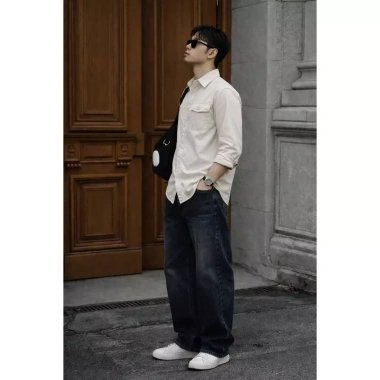 Áo Sơ Mi Nam Dài Tay Cotton Tự Nhiên Vân Dọc Cao Cấp Thấm Hút Tốt 450.000₫ 5 Áo Sơ Mi Nam Dài Tay Cotton Tự Nhiên Vân Dọc Cao Cấp Thấm Hút Tốt 450.000₫ 5