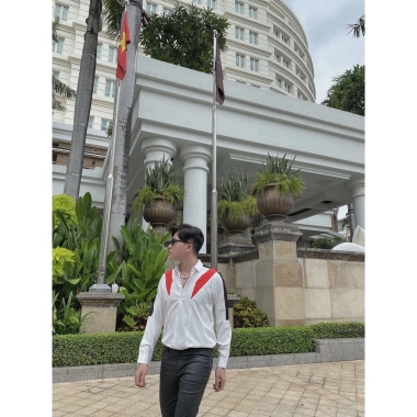Áo sơ mi nam dài tay POLI MAN trắng phối đỏ - Giá 375.000 VND giảm 20% 3