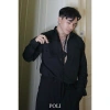 Áo sơ mi nam POLI đen đơn giản, vải sọc gân nổi, 2 túi đắp sang trọng 325.000₫ 5
