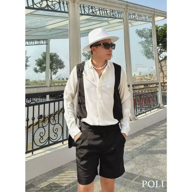 Áo sơ mi nam POLI MAN đen trắng - Chất liệu mịn, phong cách công sở, chỉ 325.000₫ 3 Áo sơ mi nam POLI MAN đen trắng - Chất liệu mịn, phong cách công sở, chỉ 325.000₫ 3