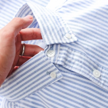 Áo Sơ Mi Ngắn Tay Hippolis Trắng Oxford Cotton Mềm Mát, Đứng Phom – 331.200₫