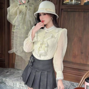 Áo sơ mi nữ cổ bèo voan tay dài, cổ tròn thời trang - Giá chỉ 125.000đ | MORI CLOTHINGS
