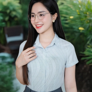 Áo Sơ Mi Nữ Công Sở Chiết Eo Cộc Tay Cổ Đức - Lụa Nhật MC Fashion Chính Hãng 3 Áo Sơ Mi Nữ Công Sở Chiết Eo Cộc Tay Cổ Đức - Lụa Nhật MC Fashion Chính Hãng 3