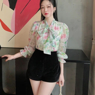 Áo sơ mi nữ công sở họa tiết hoa, cổ nơ tay bèo, oxatyl 2 lớp, chất vải tơ mát mùa hè - Giá 265k